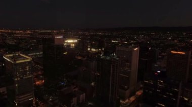 Gece Anka Kuşunun Üzerinde Uçan Hava, Şehir Merkezi, Arizona, İnanılmaz Şehir