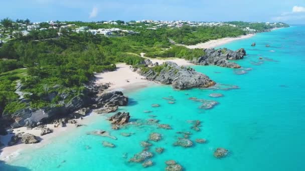 Bermuda Tropical Paradise Atlantic Ocean Beautiful Landscape Aerial Flying Rocky — Stock Video