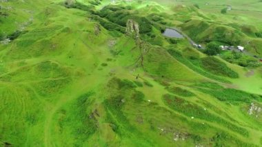 İskoçya, Fairy Glen, Hava Uçuşu, Quiraing, Uig, Skye Adası