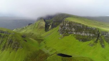 İskoçya, Hava Uçuşu, Skye Adası, Quiraing, Loch Cleat