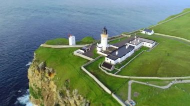Dunnet Lighthouse, İskoçya, Hava Uçuşu, Dunnet Head Cliff