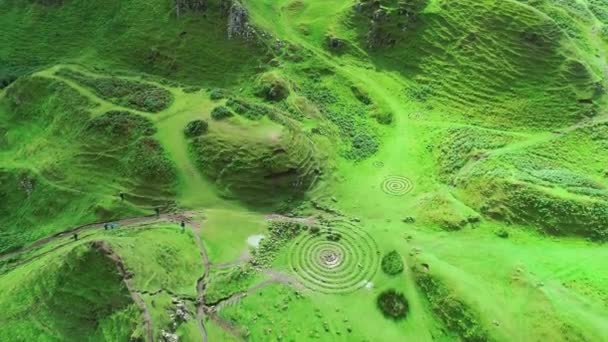 Schotland Fairy Glen Luchtvliegen Quiraing Het Eiland Skye Uig — Stockvideo