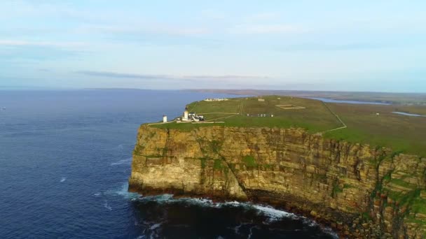 Schotland Dunnet Head Lighthouse Luchtvaart Dunnet Head Cliff — Stockvideo