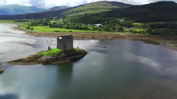 Skócia Castle Stalker Légi Repülés Argyll Loch Laich — Stock videók