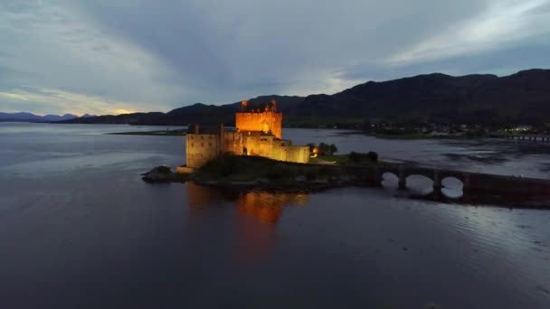 Este Eilean Donan Castle Skócia Loch Duich Légi Repülés West — Stock videók
