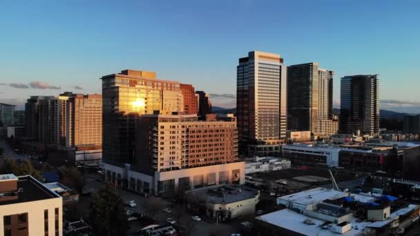 Puesta Sol Sobre Bellevue Estado Washington Centro Ciudad Vista Aérea — Vídeo de stock