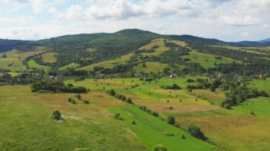 Ukrayna, Karpat Dağları, Güzel Manzara, Hava Manzarası, Tarlalar, Çayırlar