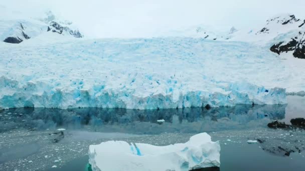 Antártida Icebergs Océano Antártico Polo Sur Vista Aérea Paisaje Increíble — Vídeo de stock