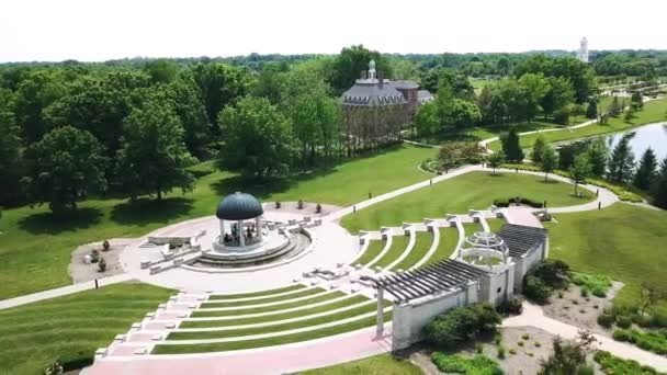 Carmel Indiana Coxhall Gardens Amazing Landscape Aerial View — Stok Video