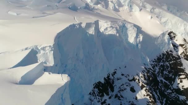 Antártida Polo Sur Montañas Heladas Icebergs Vistas Los Drones Paisaje — Vídeos de Stock