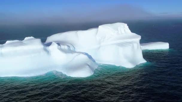 Antarktika Güney Kutbu Buzdağları Antarktika Okyanusu Nanılmaz Manzara Drone View — Stok video