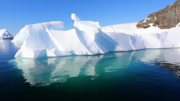 Antarctica Antarctic Ocean Drone View South Pole Icebergs Amazing Landscape — стокове відео