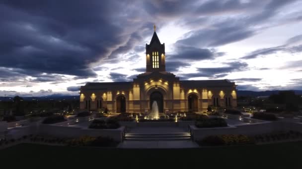Luftflug Über Fort Collins Colorado Tempel Drohnenblick Abendlandschaft — Stockvideo