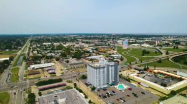 Metairie üzerinde uçuş, Drone View, şehir merkezi, Louisiana, İnanılmaz Manzara