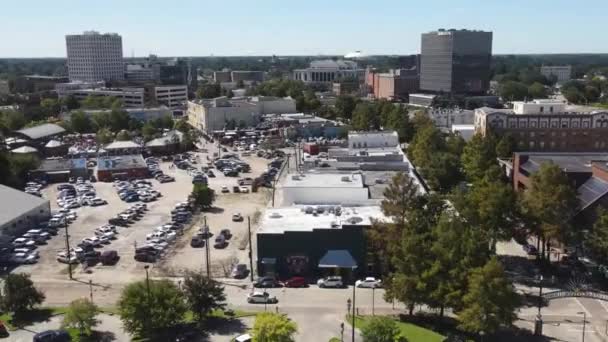 飞机飞越拉法叶特 路易斯安那州 市中心 无人机景观 迷人的风景 — 图库视频影像