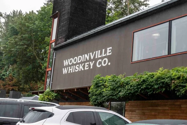 Woodinville Usa 2021 Augusztus Körül Kilátás Woodinville Whiskey Company Egy — Stock Fotó
