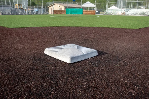 Vue Angle Terrain Baseball Par Une Journée Ensoleillée Lumineuse — Photo