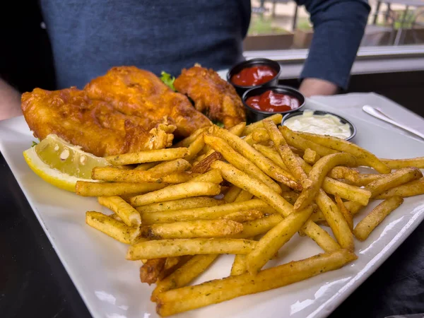 Close View Crispy Fish Chips Table Restaurant Front Caucasian Man — Fotografia de Stock