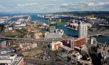 A2 Sydenham Bypass 'ın hava görüntüsü Belfast Şehri Kuzey İrlanda