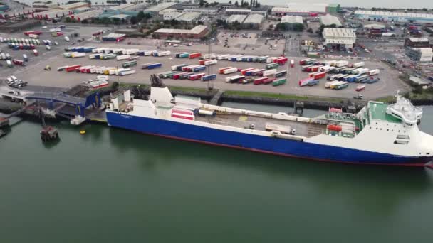 Stena Foreteller Ferry Belfast Harbour Northern Ireland — Stock video