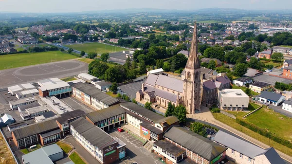 Аэрофотосессия Троицкого Колледжа Cookstown Tyrone Northern Ireland — стоковое фото