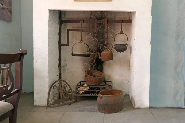 Fuoco Aperto Usato Bruciare Turf Pete Cucinare Vecchio Cottage Irlandese — Foto Stock