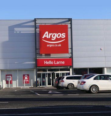 Kuzey İrlanda 'da Larne Co Antrim ile anlaşma imzaladı.