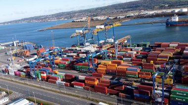 Belfast Limanı Vinçler Şehri Ortak Antrim Kuzey İrlanda 03-03-22