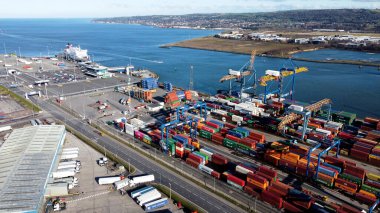 Belfast Limanı Vinçler Şehri Ortak Antrim Kuzey İrlanda 03-03-22