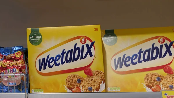 Weetabix Otros Cereales Tienda Home Bargains Larne Antrim Irlanda Del — Foto de Stock