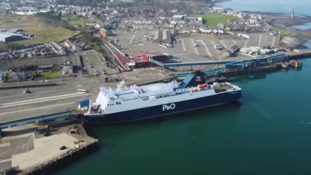 Car Ferry Calzada Europea Highlander Detenidos Larne Cairnryan Escocia Larne — Vídeos de Stock
