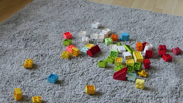 Смесь Кофейных Зерен Lego Сидящих Коврике Помещении — стоковое фото
