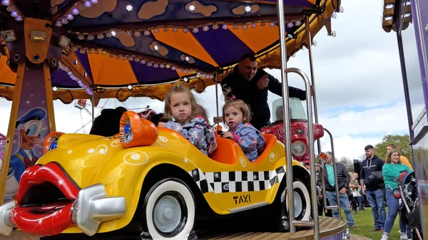 Children Enjoying Fun Fairground Amusements Shanes Castle May Day Steam — Foto de Stock