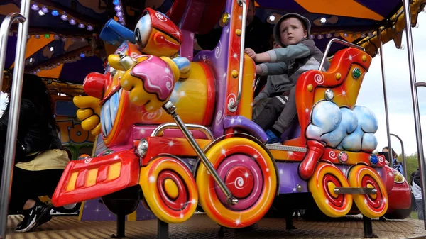 Children Enjoying Fun Fairground Amusements Shanes Castle May Day Steam — 图库照片