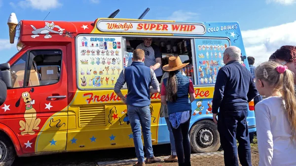 Ice Cream Van Shanes Castle May Day Steam Rally May — Foto Stock