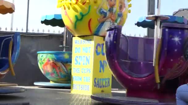 Children Enjoying Fun Rides Curry Barry Amusements Portrush Northern Ireland — Vídeo de Stock
