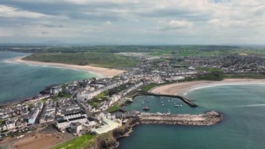 Portrush Plajı Atlantik Okyanusu Kuzey Kıyısı Ortak Antrim Kuzey İrlanda