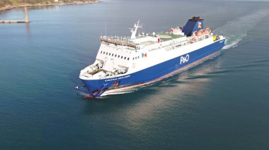 6 Aralık 2020 'de Cairnryan İskoçya' dan Kuzey İrlanda 'daki Larne Limanı' na P & O Feribot
