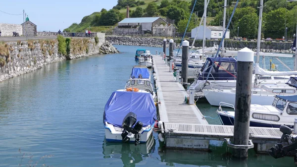 Łodzie Glenarm Harbour Marina Antrim Irlandia Północna — Zdjęcie stockowe