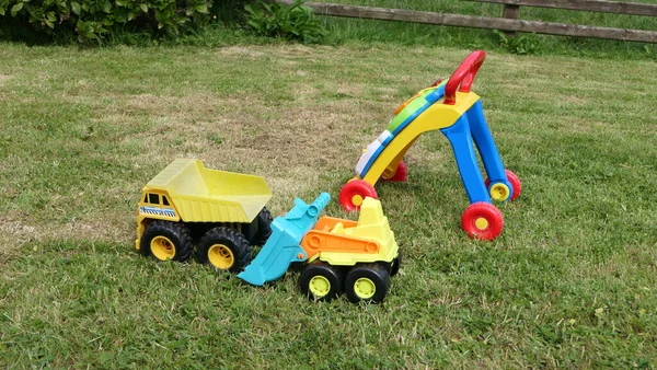 Dětské Hračky Zahradě — Stock fotografie