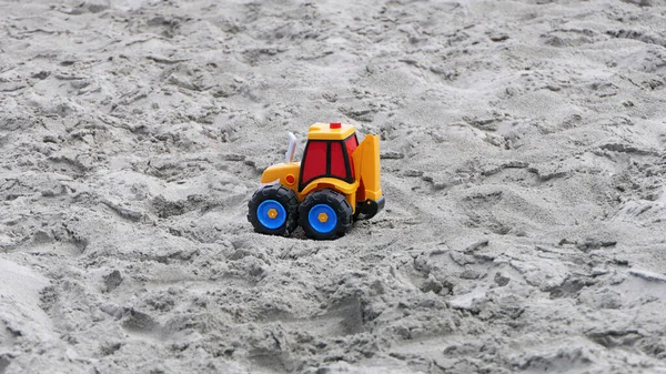 Diggers Toys Bucket Spade Sandcastle Sandy Beach Sea Wave — Stock Photo, Image