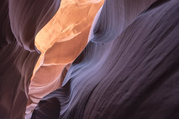 Arizona 'daki Renkli Antilop Kanyonu