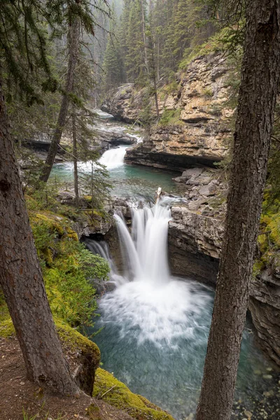 Long Exposure Shot Waterfall Canyon — ストック写真