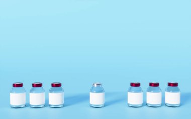 Açık arkaplanda mavi sıvı bulunan beyaz plastik şişeler..