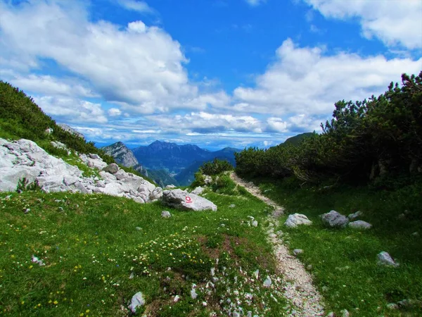 Vista Panorâmica Montanha Kepa Cordilheira Karavanke Tomada Cima Pokljuka Eslovénia — Fotografia de Stock