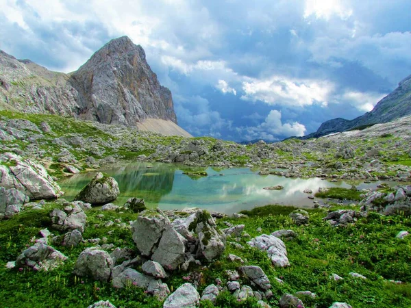 Zeleno Jezero Nebo Zelené Jezero Prehodavci Triglavském Národním Parku Juliánské — Stock fotografie