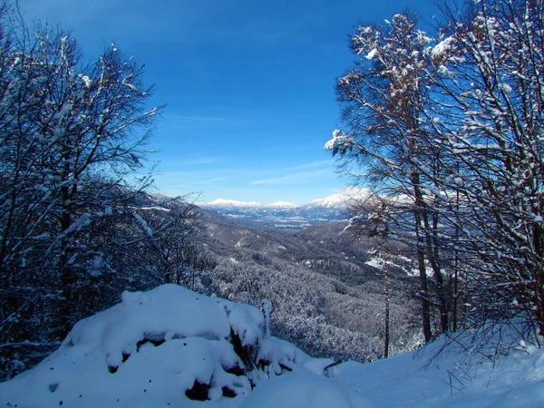 Vista Invierno Gorenjska Eslovenia Con Cordillera Karawanks —  Fotos de Stock