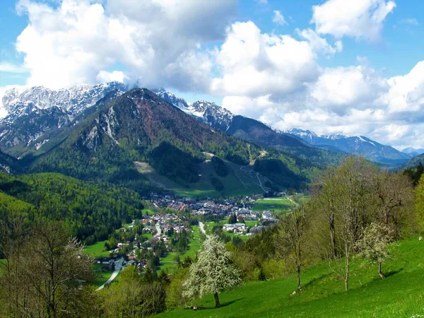 Vista Uma Pequena Cidade Alpina Kranjska Gora Julian Alps Triglav — Fotografia de Stock