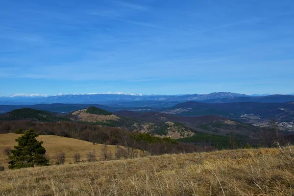 Nanolar Golaki Dağları Julian Alpleri Ile Kaplı Karlı Slovenya Littoral — Stok fotoğraf