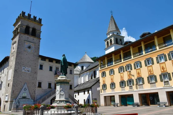 Pieve Cadore Italy June 2022 Piazza Tiziano Town Pieve Cadore — Stock Photo, Image